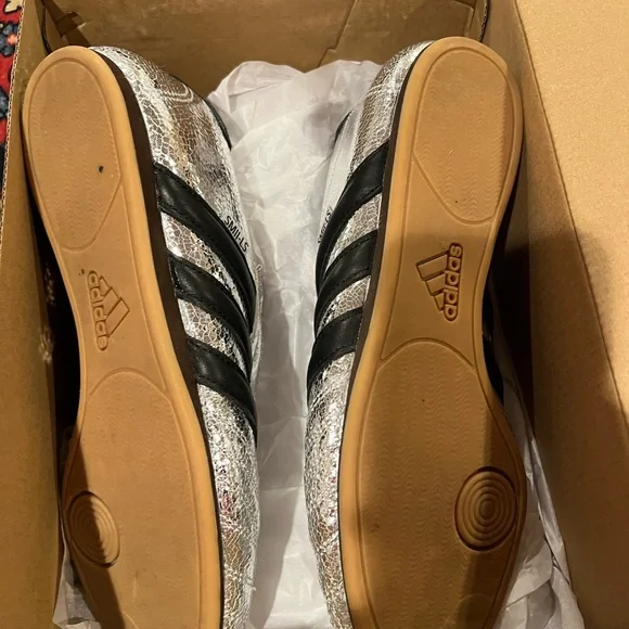 Adidas Metallic Silver and Black Taekwondo Shoes - Picture 3 of 4
